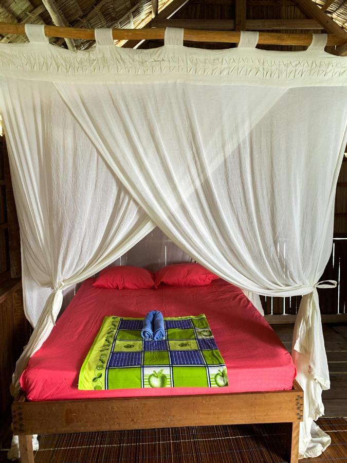 Gibran Guest House Kri Екстер'єр фото